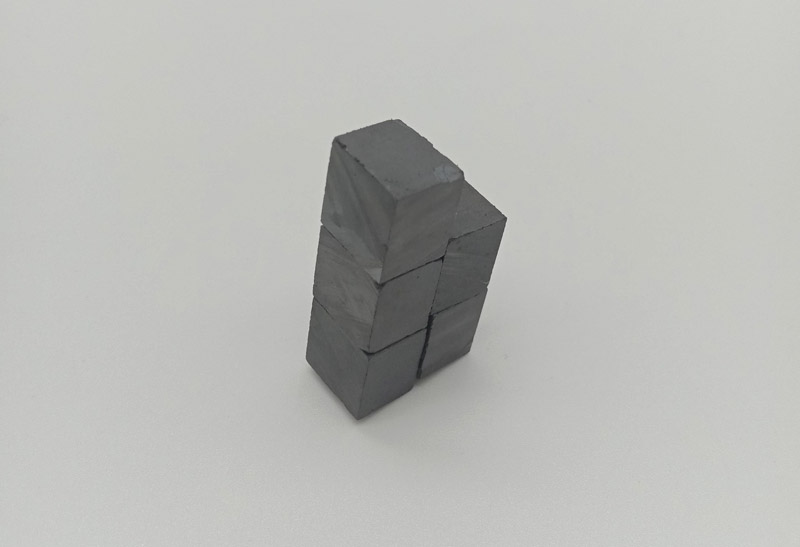 陶瓷铁氧体磁铁耐酸碱吗？